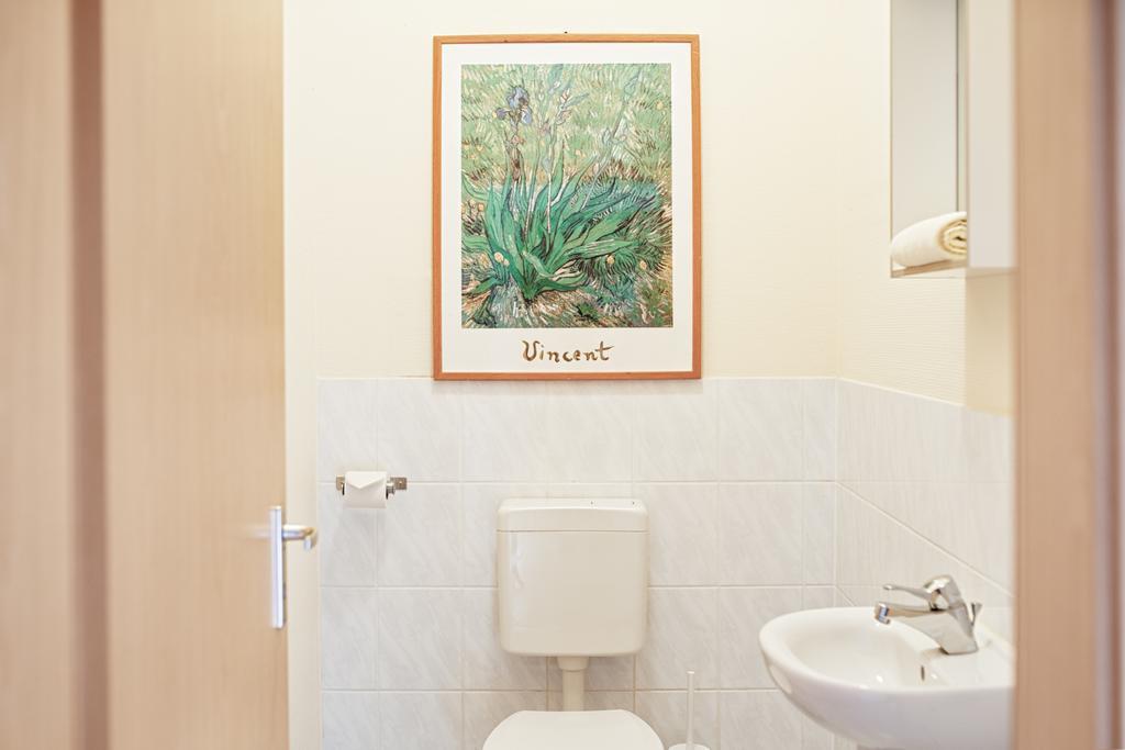 Essentis Ecohotel Берлин Экстерьер фото